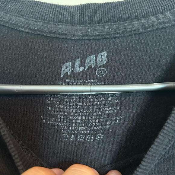 Mens skater graphic grunge faded Alab black snake and skull Tshirt - Picture 3 of 3